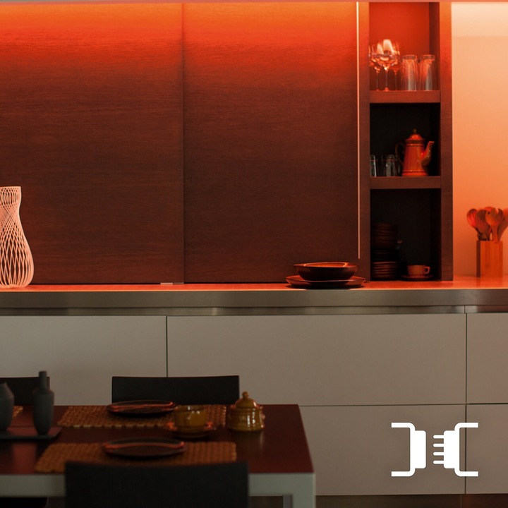 Actual product image Philips Hue Lightstrip Plus (RGBW, 200 cm, Indoor)