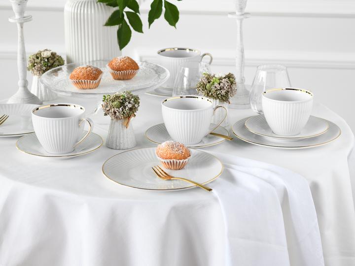 Actual product image CreaTable Valencia (18 Piece)