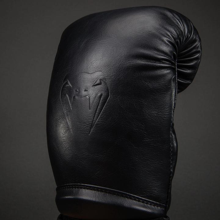 Produktbild Venum Impact Classic Boxhandschuhe 16oz (16 OZ, One Size)