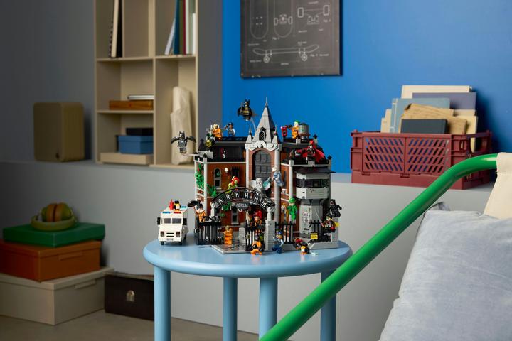 Produktbild LEGO Arkham Asylum (76300, LEGO DC)