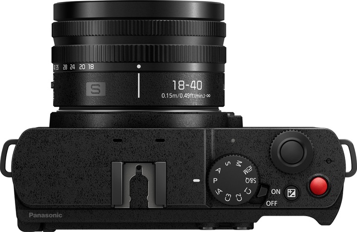 Produktbild Panasonic Lumix S9 Kit (18 - 40 mm, 24.20 Mpx, Vollformat)