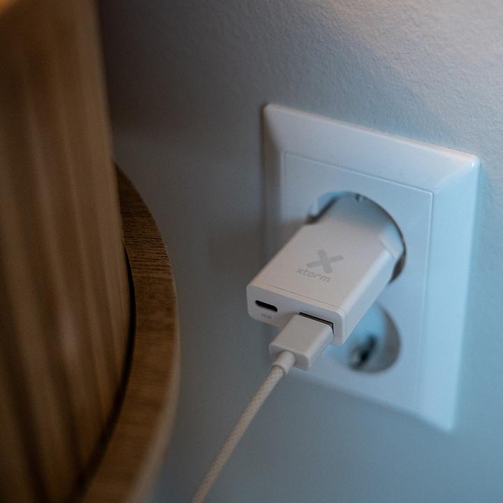 Produktbild Xtorm 1x USB-C, 1x USB-A 18W Go2 SlimLine (25 W)