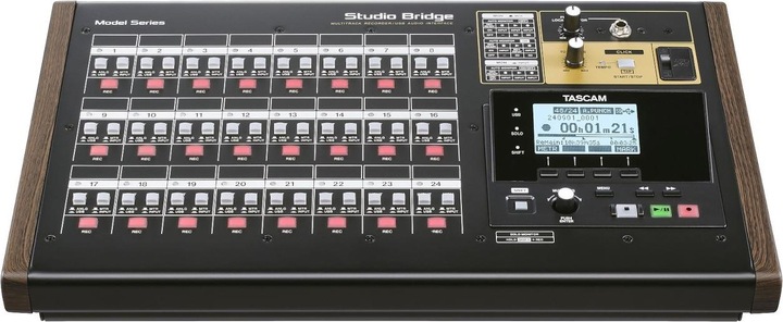 Actual product image Tascam Studio Bridge - 24-ścieżkowy rejestrator dźwięku / interfejs audio/MIDI