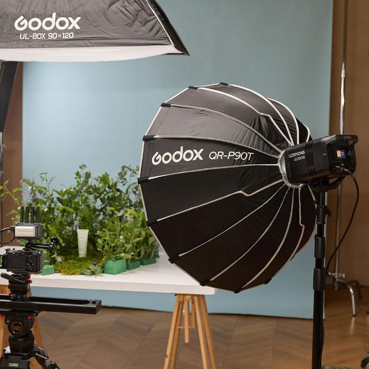 Actual product image Godox LE200Bi black - Litemons LED Light Bi-Color (Video light)