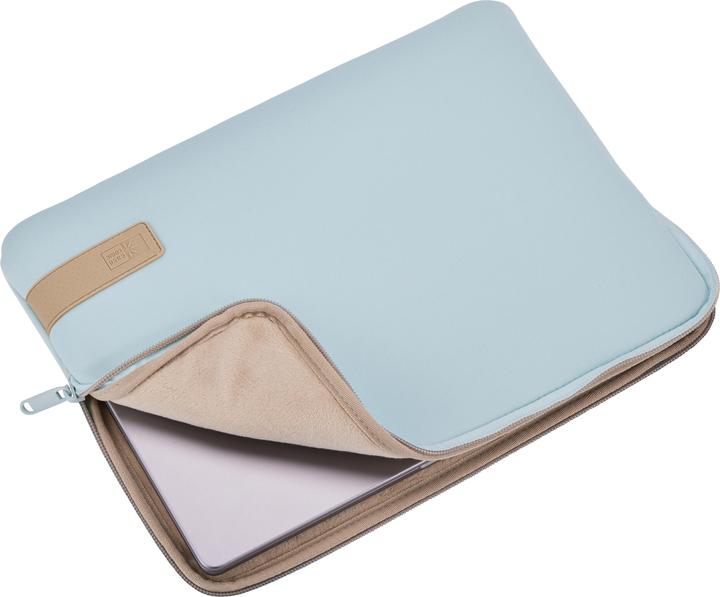 Actual product image Caselogi Reflect (14", Apple)