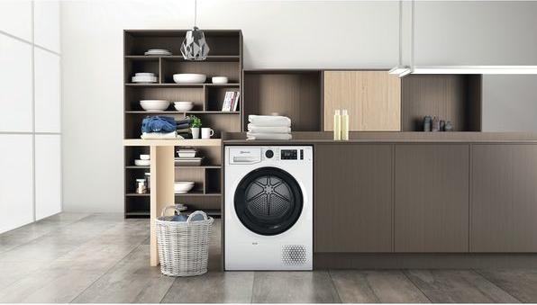 Image du produit Bauknecht Sèche-linge T Pure M11 72N A++ (7 kg, Droite)