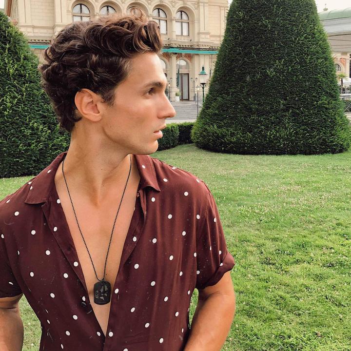 Image du produit Tom Hope Collier World Tag Black (Acier inoxydable)