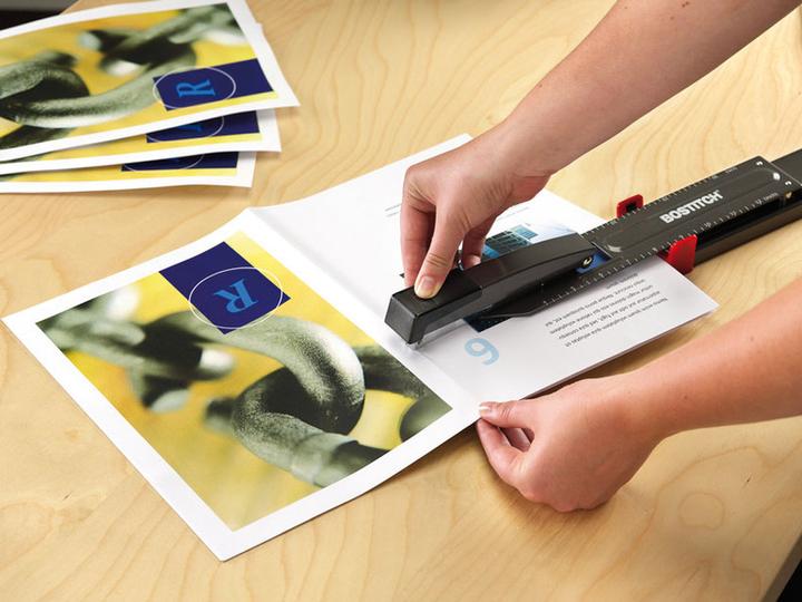 Image du produit Bostitch Agrafeuse à manches longues (20 feuilles)