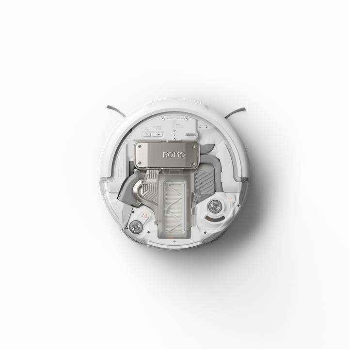 Actual product image DJI Romo A (Vacuum mopping robot)