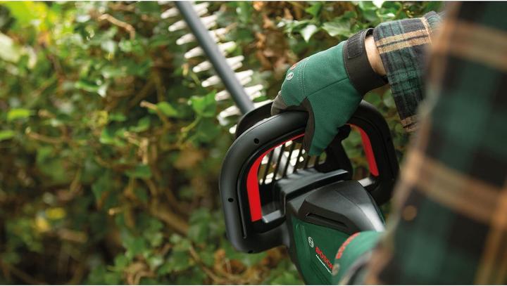 Image du produit Bosch Home & Garden AdvancedHedgeCut 36V-65-28 (Fonctionnement sur batterie)
