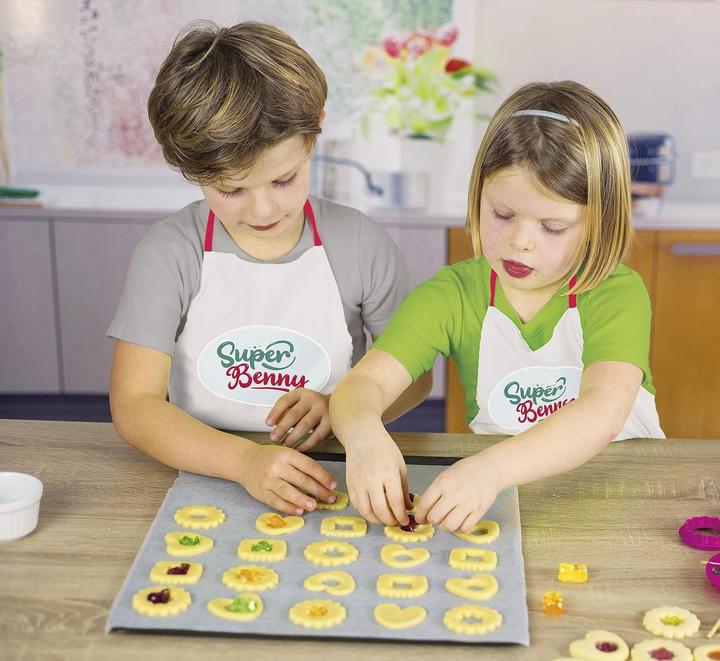 Actual product image Smoby Super Benny Kitchen of Delights with 32 accessories. Including Super Benny's apron, a recipe book