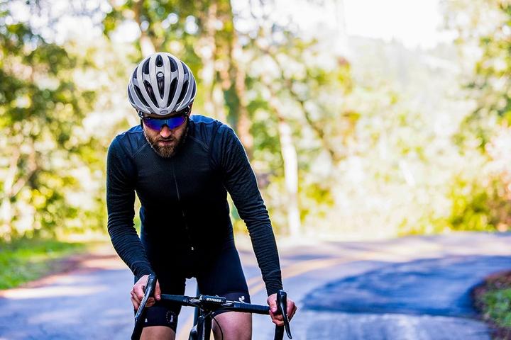 Actual product image Bell Stratus MIPS (52 - 56 cm)