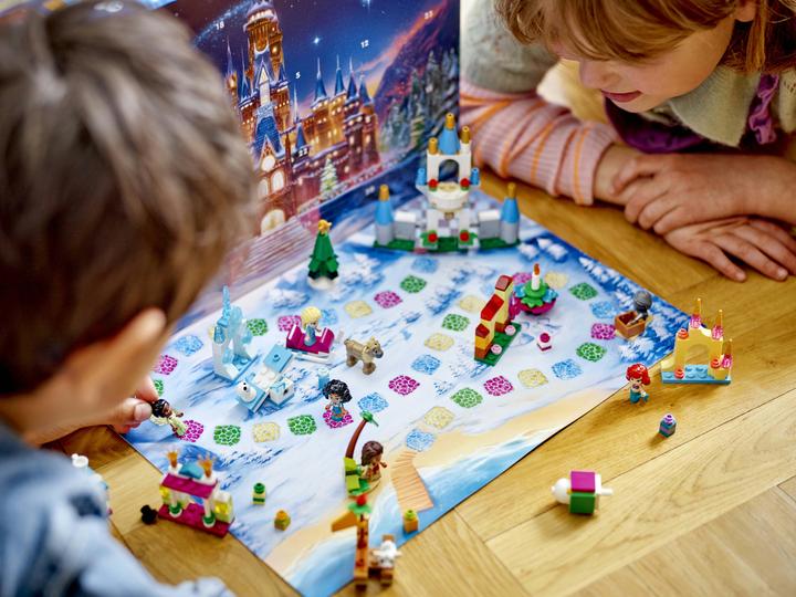 Actual product image LEGO Advent calendar 2024