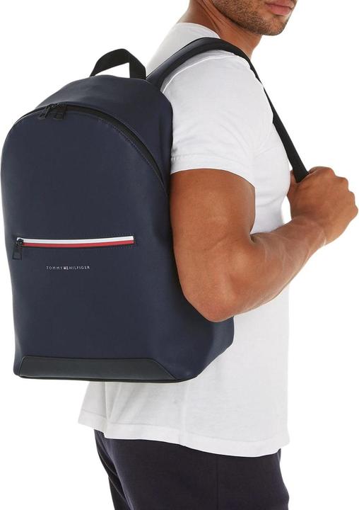 Actual product image Tommy Hilfiger Mens Logo Contrast Zip Backpack