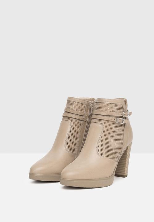 Actual product image Nero Giardini Stiefelette (39)