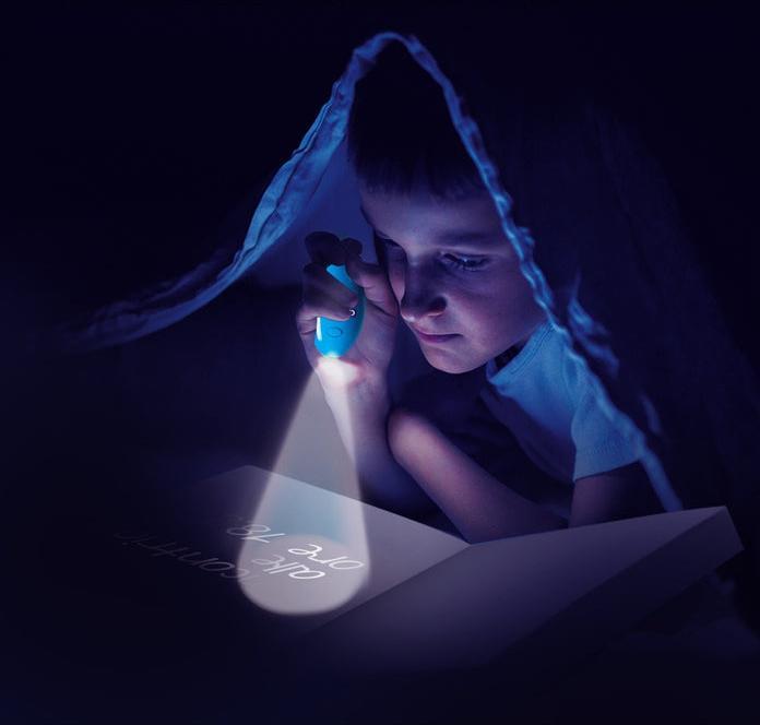 Actual product image Clementoni Detective Briefcase