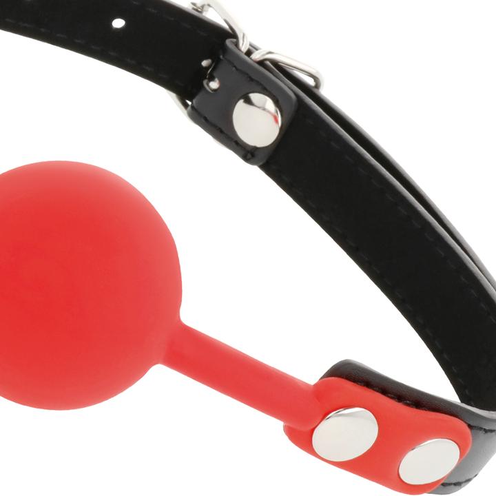 Actual product image Darkness Ball Silicone Gag Red