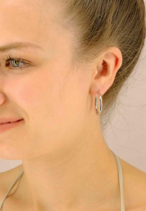 Actual product image Muau Creoles (750/18K white gold)