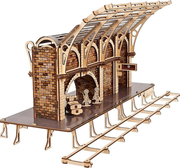 Actual product image Ugears 70230 Harry Potter Πλατφόρμα 9?™