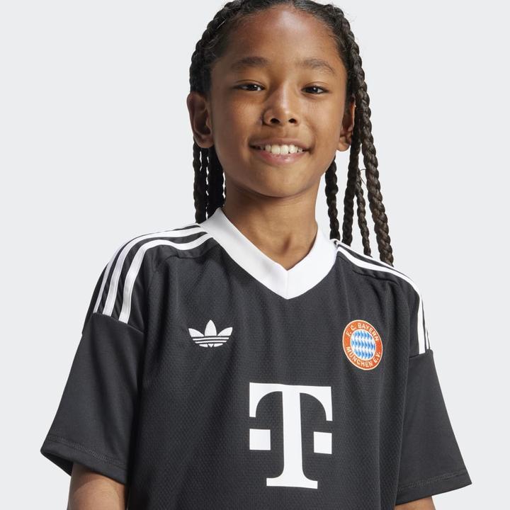 Image du produit adidas FC Bayern Munich Troisième Maillot de gardien de but enfant (128)