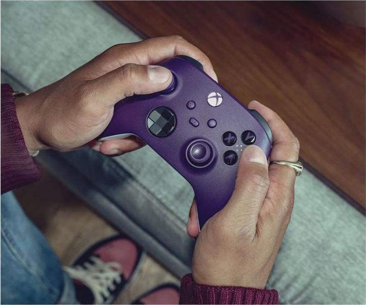 Actual product image Microsoft Xbox Wireless Controller - Astral Purple (Xbox Series S, Xbox Series X, PC, Xbox One S, Xbox One X)