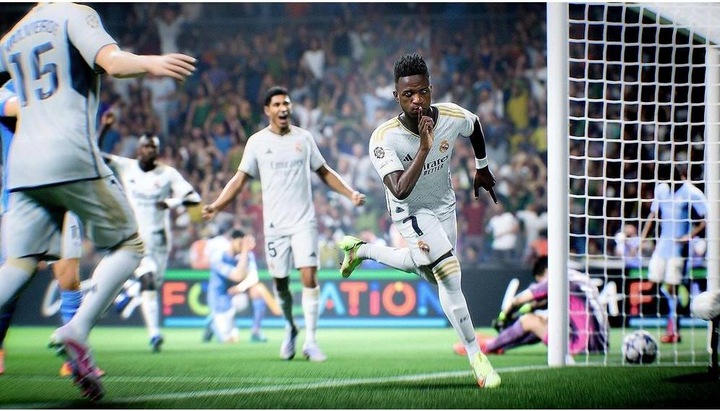 Actual product image EA Games FC 24 (PS4, DE)