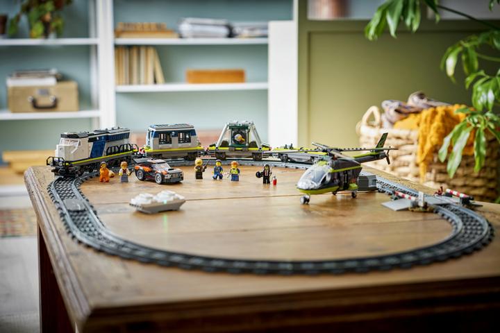 Immagine prodotto LEGO Attacco al treno della polizia (60508, LEGO City)