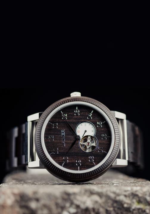 Actual product image Laimer Wrist watch wooden watch Robin (Analogue wristwatch, 49 mm)