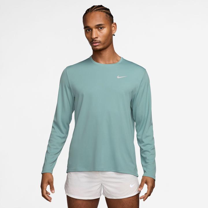 Actual product image Nike Miler Dri-Fit UV (S)