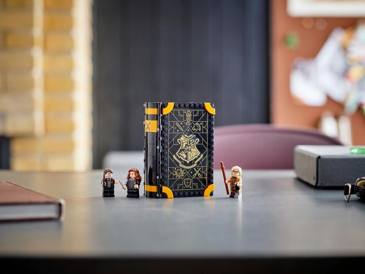 Produktbild LEGO Hogwarts Moment: Verteidigungsunterricht (76397, LEGO Harry Potter)