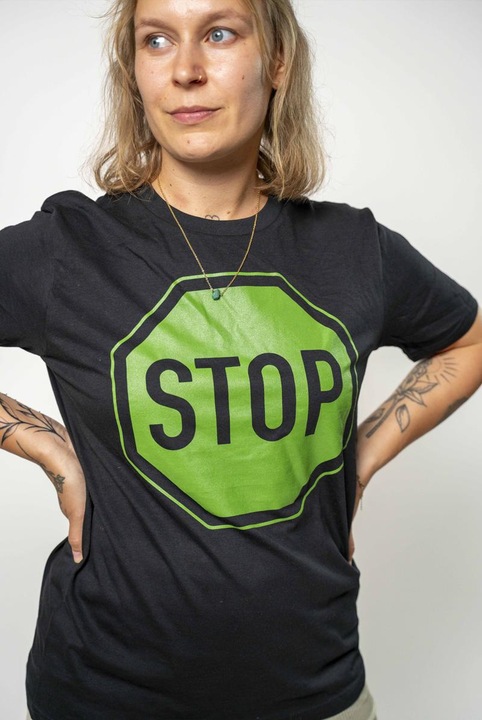 Actual product image jan SEVEN dettwyler Short on stop shirt black (unisex) (XS)