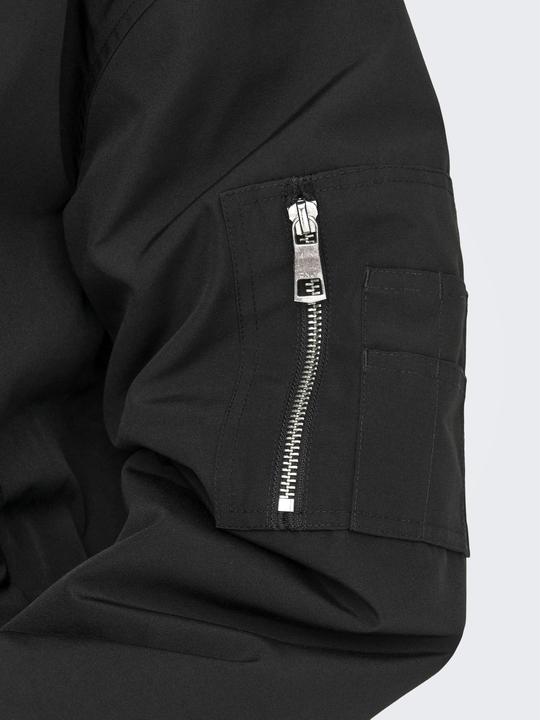 Actual product image Only ONLHOLLY Blousonjacke Blousonjacke (L)
