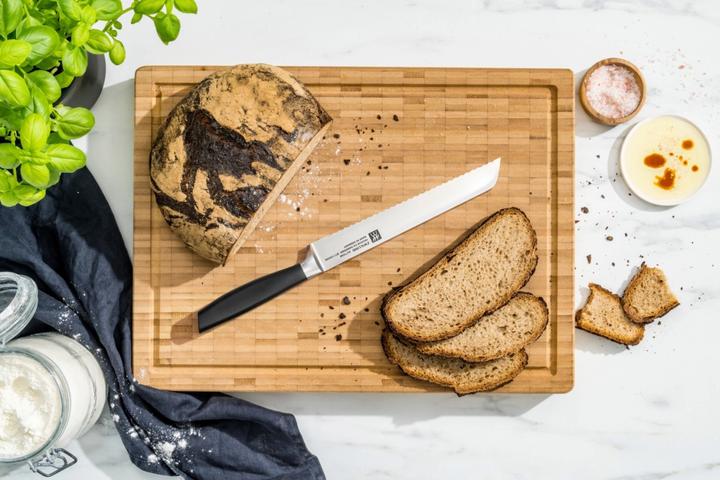 Actual product image Zwilling All Star bread knife 200, black (20 cm)