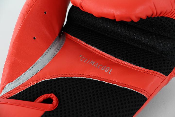 Image du produit adidas Speed 100 Women Boxhandschuhe (10 OZ, Taille unique)