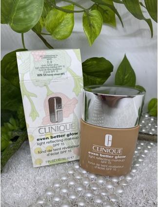 Clinique Even Better Glow Light Reflecting Makeup Spf 15 Foundation 30mL
