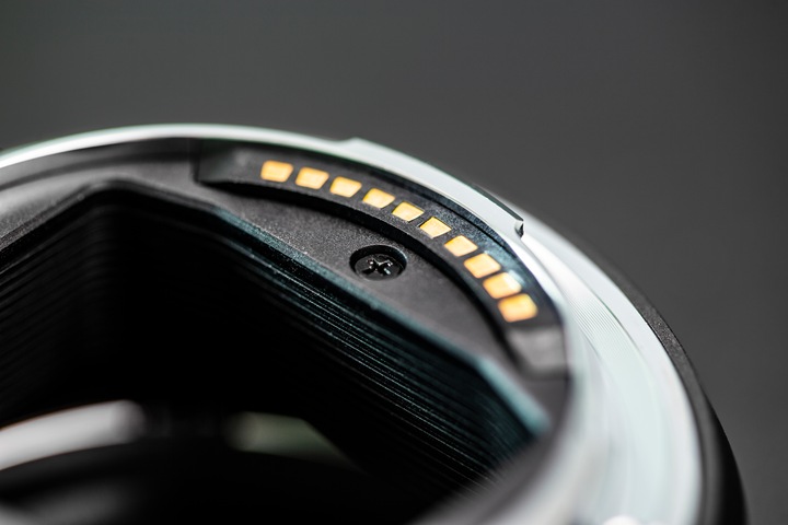 Actual product image Viltrox EF-L