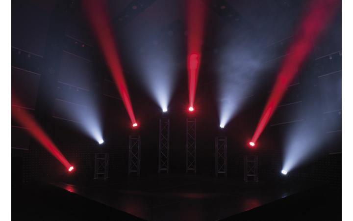 Immagine prodotto Showtec Squalo Zoom Wash One (15 W, LED)