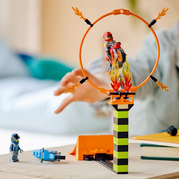 Produktbild LEGO Stunt-Wettbewerb (60299, LEGO City)