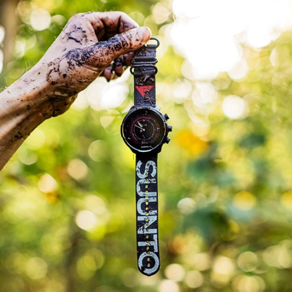 Produktbild Suunto 9 Baro Titanium Ambassador Edition + Silicone Strap (50 mm)