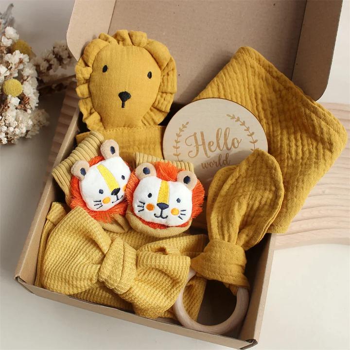 Activity Board Baby Baumwolle Tröster Decke Lätzchen Socken Stirnband 6Pcs Set Geschenke Box hölzerne Rassel