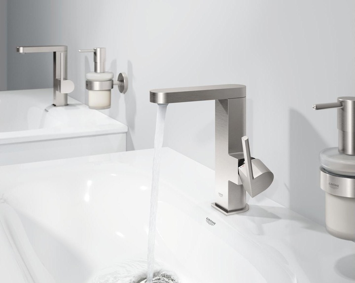 Actual product image Grohe Plus single-lever basin mixer M-Size