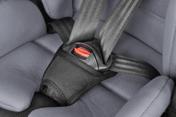 Produktbild BabyGo FreeMove Isize, grau (Kindersitz, ECE R129/i-Size Norm)