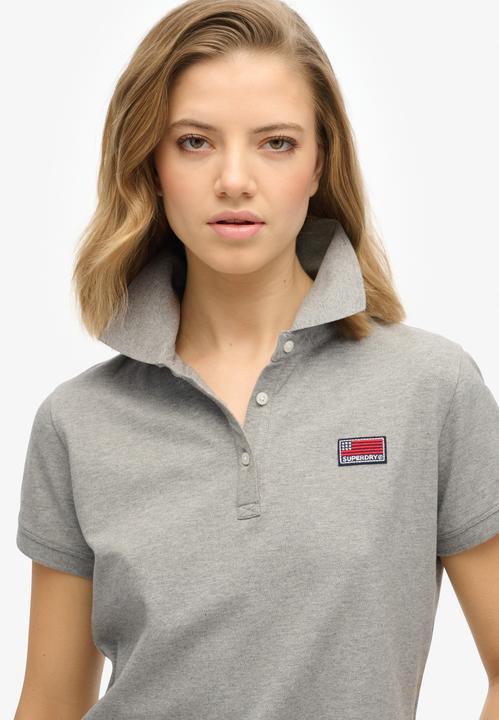 Produktbild Superdry Athletic Essentials Polohemd mit Grafik (40)