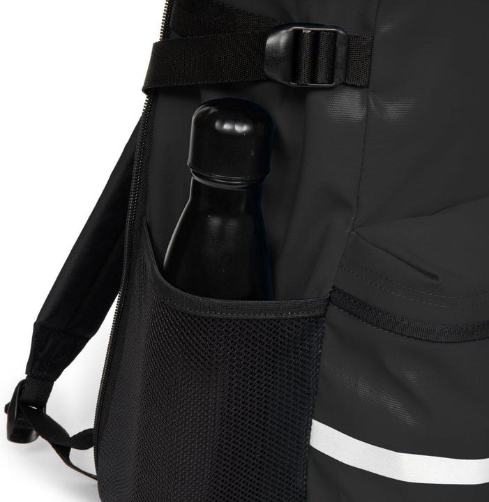 Actual product image Eastpak Maclo Bike Tarp (31 l)