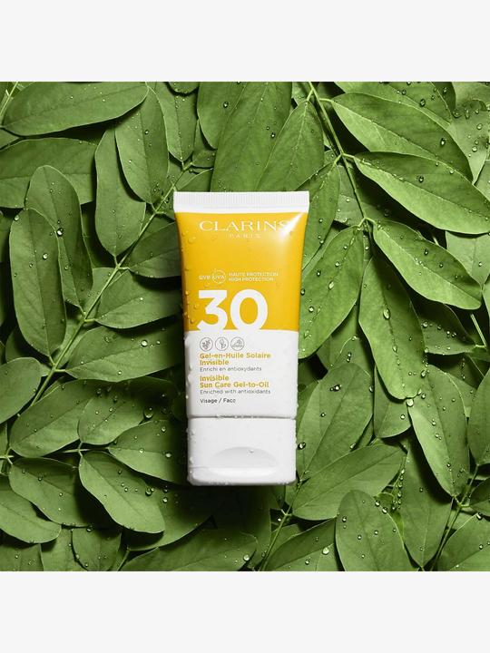 Immagine prodotto Clarins Sole - Gel-en-Huile Solaire Invisible Visage SPF30 (Crema solare viso, SPF 30, 50 ml, 72 g)