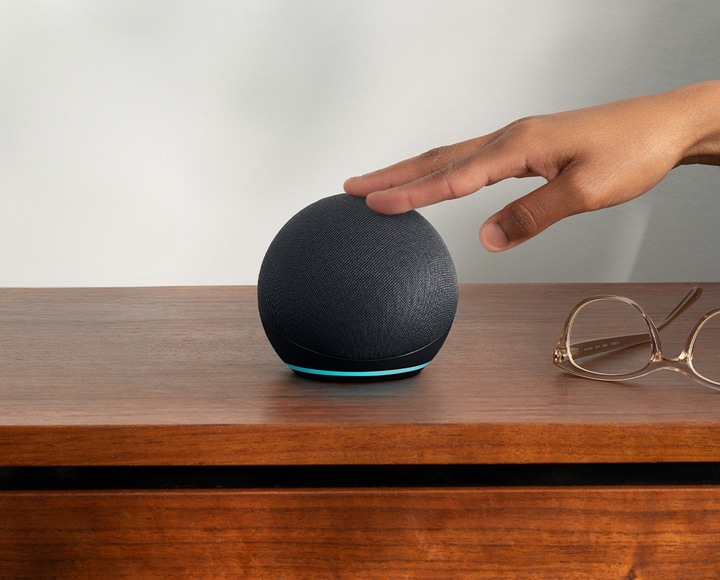 Productafbeelding Amazon Echo Dot (5e gen.) (Amazon Alexa)