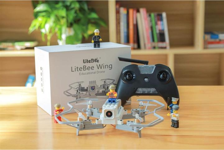 Actual product image LiteBee Drone V2 in building block system for STEM