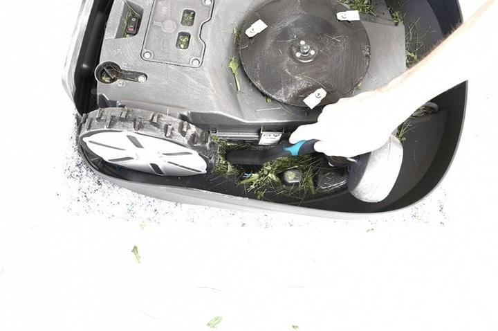 Actual product image Gardena Maintenance and cleaning set 4067-20 (Mowing robot, Robot mower installation)