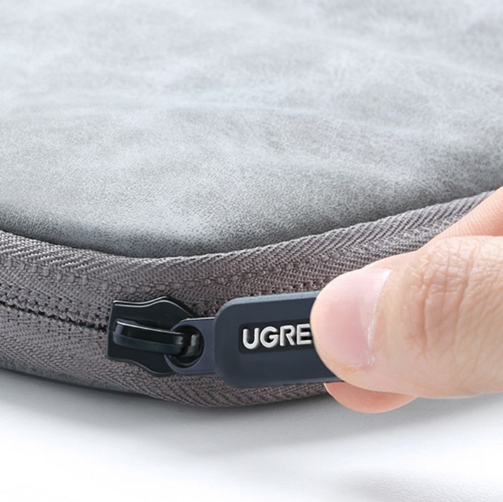 Actual product image Ugreen 13" / 14" Vegan Leather Case for Notebook, MacBook, Laptop (13.30", Dell, HP, Apple)