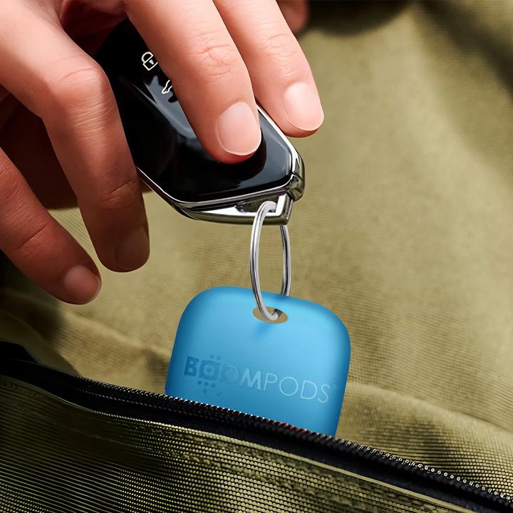 Actual product image Boompods Boomtag Rechargeable 4-pack Black, Blue, White, Pink (iOS)